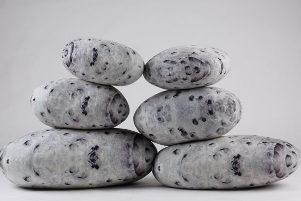 pebble cushions rock pillows 9036 01