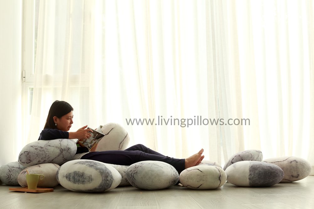 Decorative Pebble Floor Cushions 